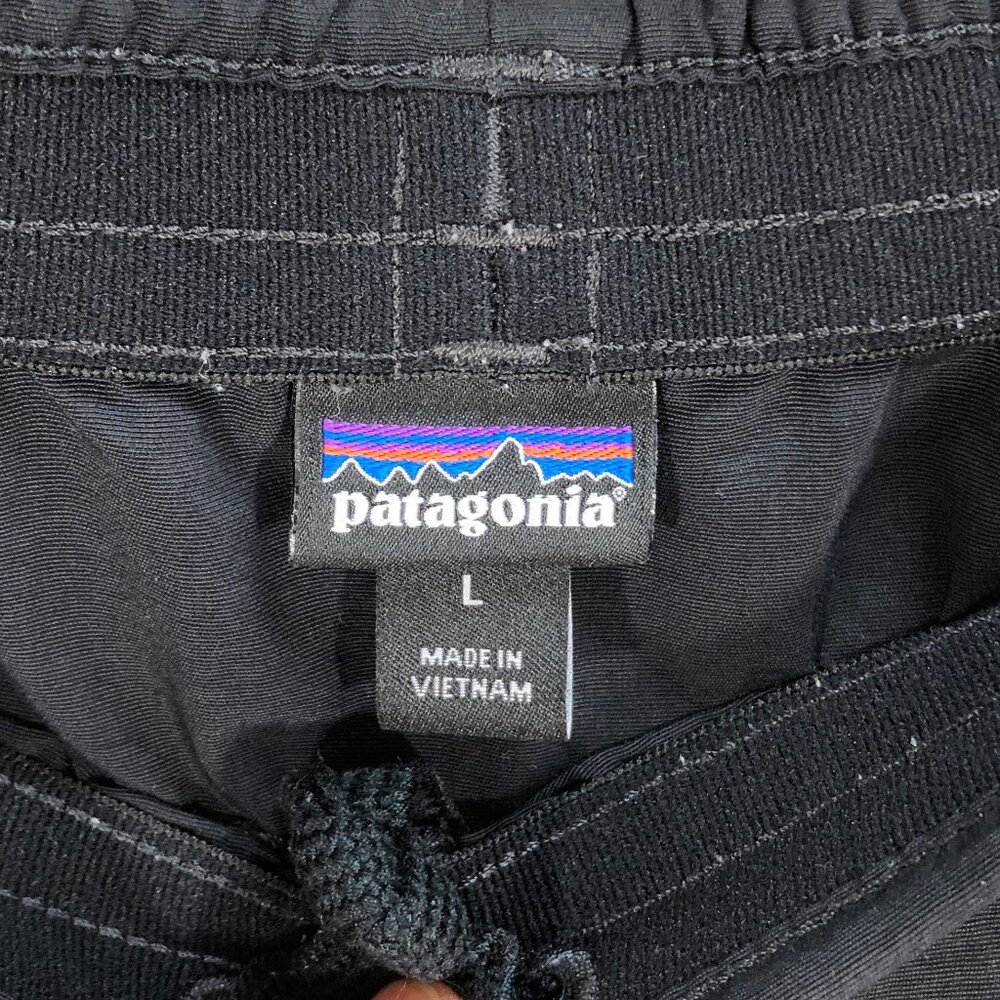 PATAGONIA 5" Baggies in Black L - Picture 9 of 11